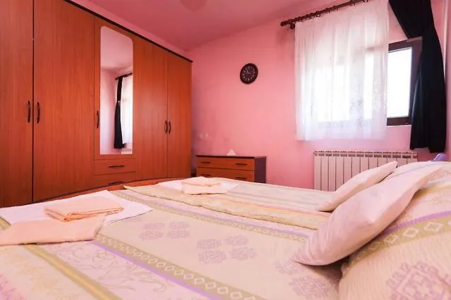 Apartment Ingrid Pula Croatia